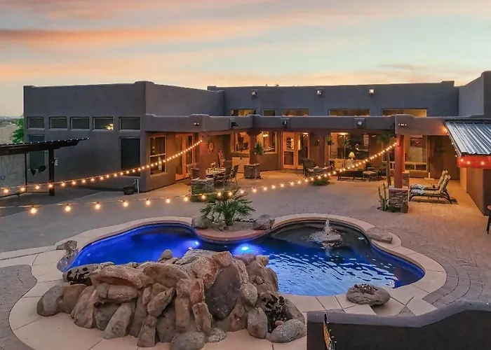 Holiday home Quail Mountain Desert Resort: Heated Pool, Mt Vews, Br's King & Tv's, Hiking