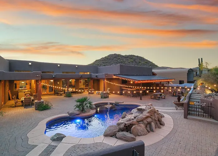 Quail Mountain Desert Resort: Heated Pool, Mt Vews, Br's King & Tv's, Hiking Holiday home